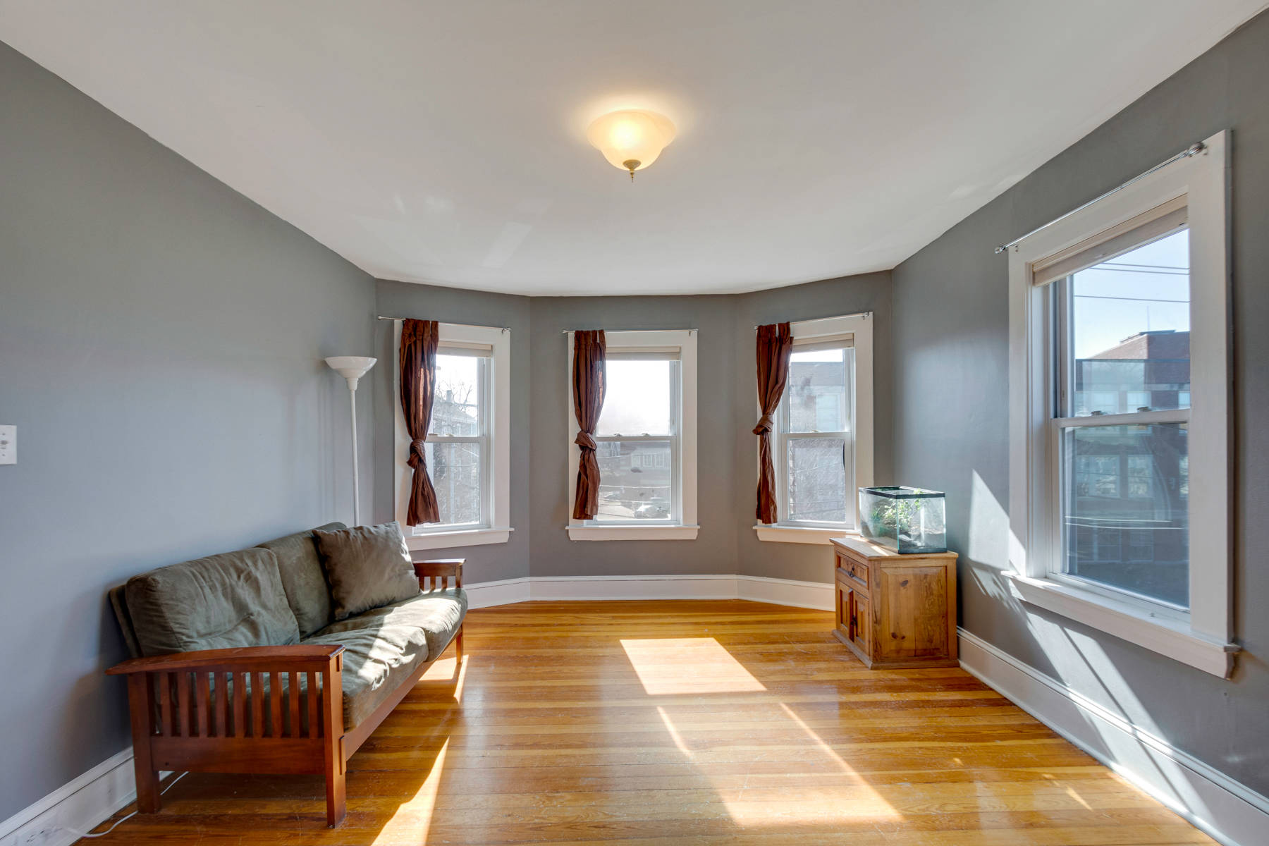 Hyde Park condo offered by Trisha Solio