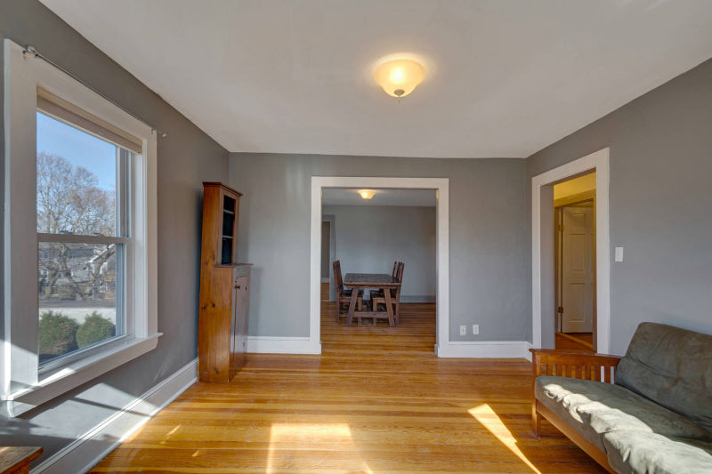 Hyde Park condo offered by Trisha Solio